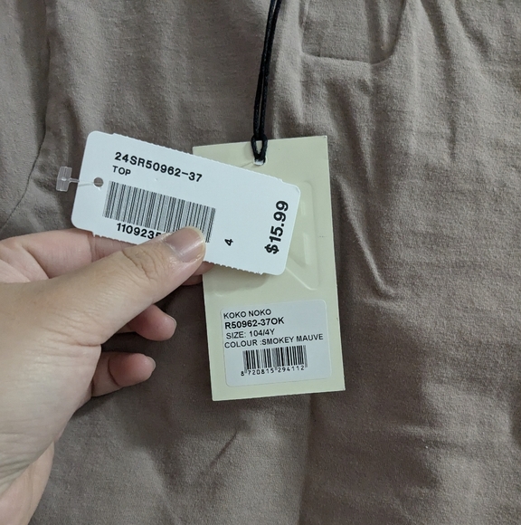 Light Brown T-shirt - Picture 9 of 9